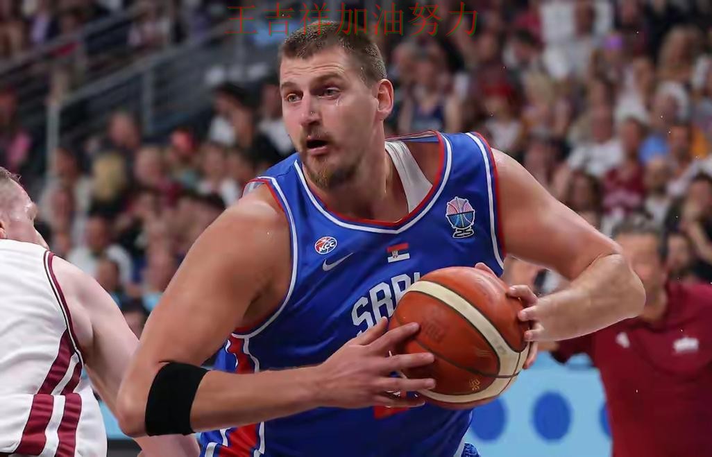 约基奇状态回升引发热议 主帅用人思路受到讨论